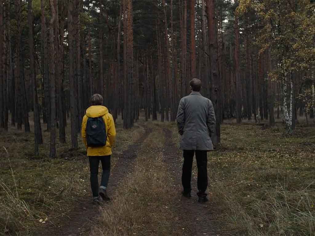 Season 1 Episode 1 Series Dark